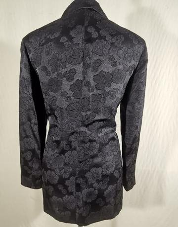 Black VINTAGE Floral Embossed Jacket / Coat – Size M-L