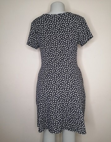 Uniqlo Dress – Size L