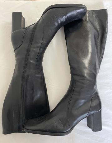 ANDREA MANNUELI Long Italian Boots – Size 6