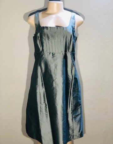 DARK SILVER GREY Raw Silk 2 Piece Suit – Size 36