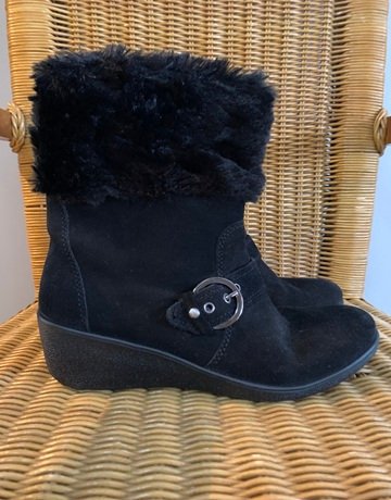 Hotter Black Suede Shoes- Size UK6