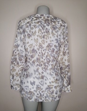 Banana Republic Silk Blouse – Size Medium