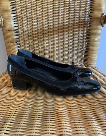 Green Cross Black Pumps- Size 6.5