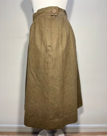 Escada Wool Camel Skirt – Size Eur 40 / UK36