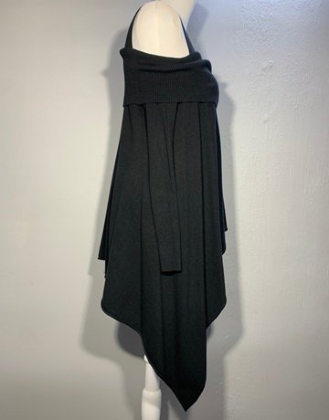 Black Viscose Blend Top (No Brand Name)- Size 34