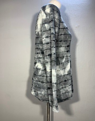 Pringle Grey And White Top- Size Medium