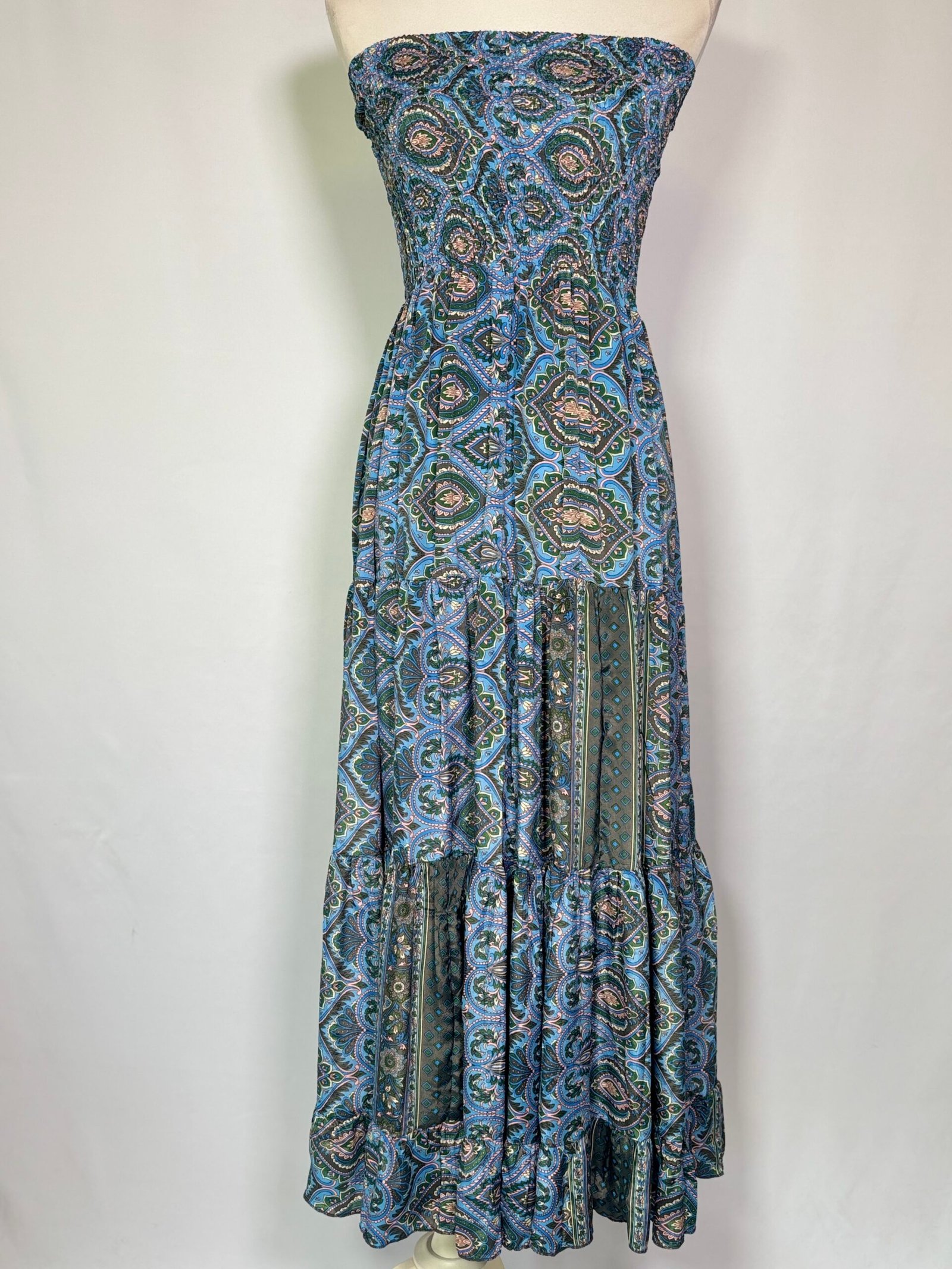 NO LABEL Silk Dress Size Free