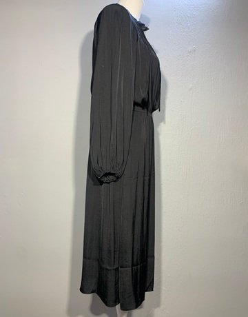 Le Temps Des Perises Black Dress- Size Medium