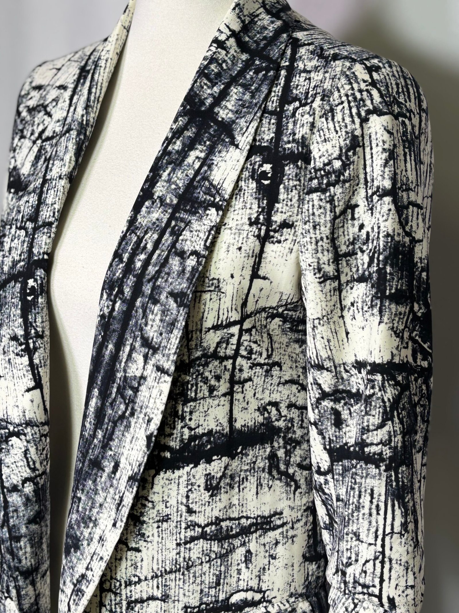 PRINGLE OF SCOTLAND Blazer Size UK10/US6/EU38