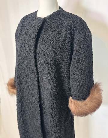 VINTAGE No Label Coat Size Free