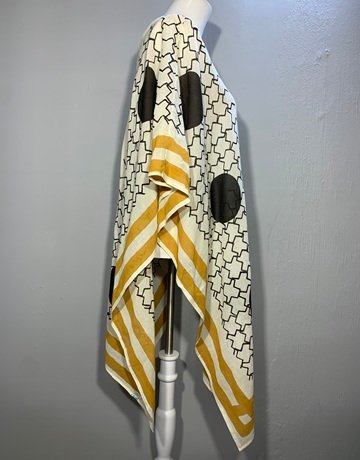 White And Black Patterned Kaftan (No Brand Name)- Free Size