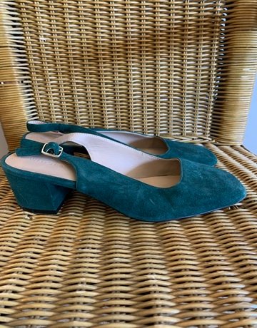 Witchery Green Sandals- Size 39