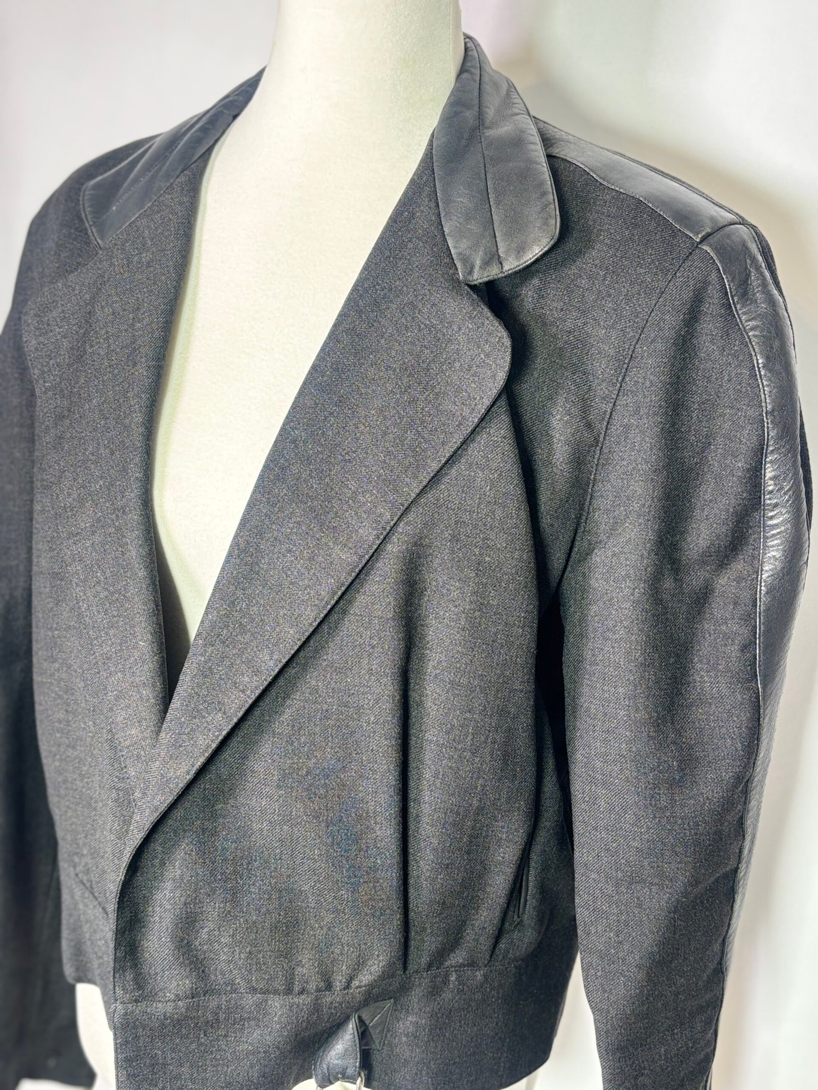 MISS CASSIDY Jacket Size XL