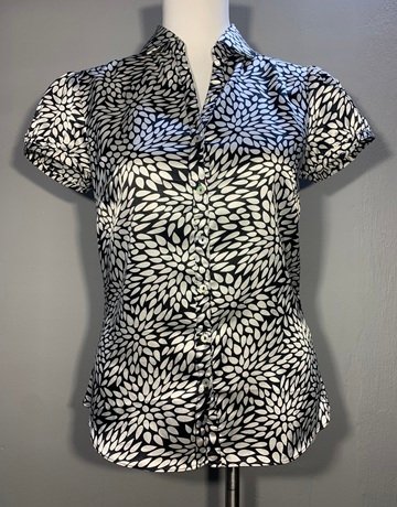 Pringle Black And White Top- Size 8