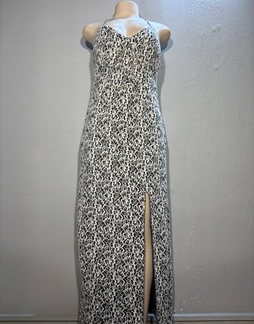 Grey And White Patterned Dress- Size