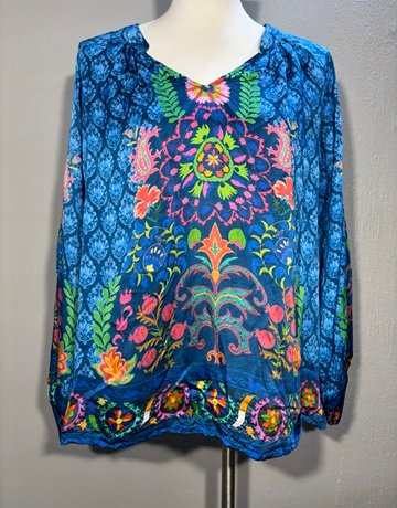 Ryy Blue Patterned Viscose Top- Size Large