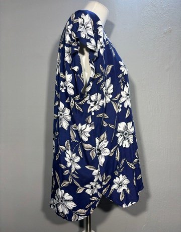 Trenery Navy Blue And White Patterned Top- Size Large