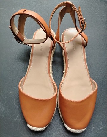 Witchery Sandals - Size UK4