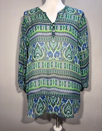 Liz Claiborne Green And Blue Mesh Top- Size Large