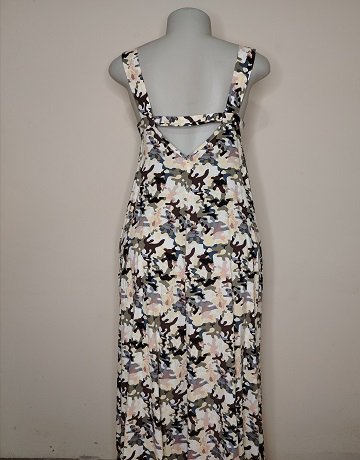 Amanda Laird Cherry Dress – Size SA32