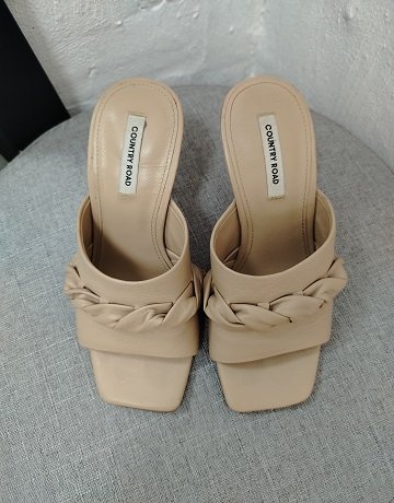 Country Road Sandals - Size UK2