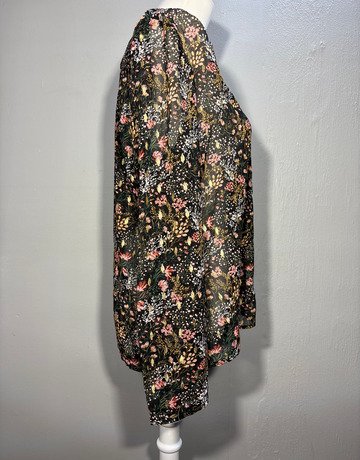 Le Temps Des Perises Black Floral Mesh Shirt- Size Extra-Large