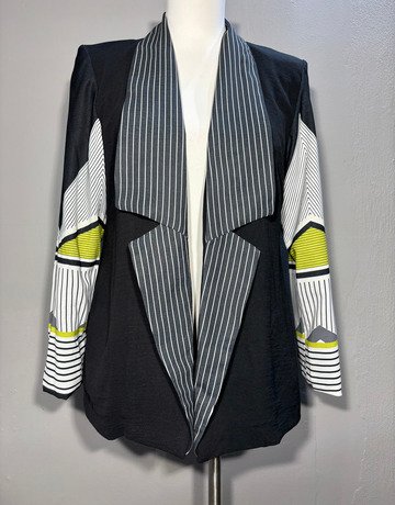 Leigh Schubert Black Patterned Jacket- Size UK 14