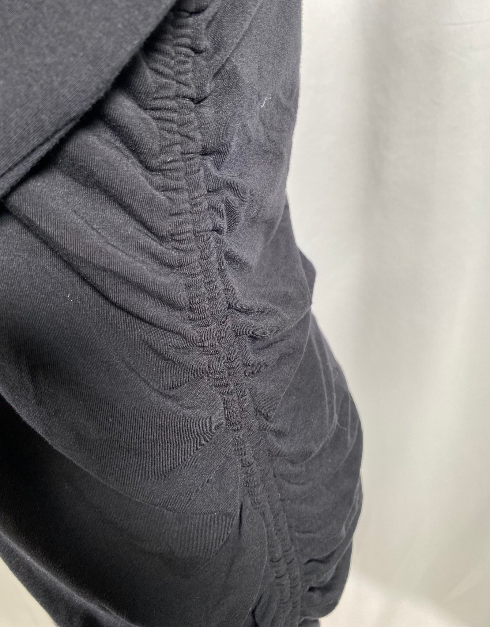 Black Forever New Soft Cotton Dress with side Rouge/Tie Detail – Size Euro 14