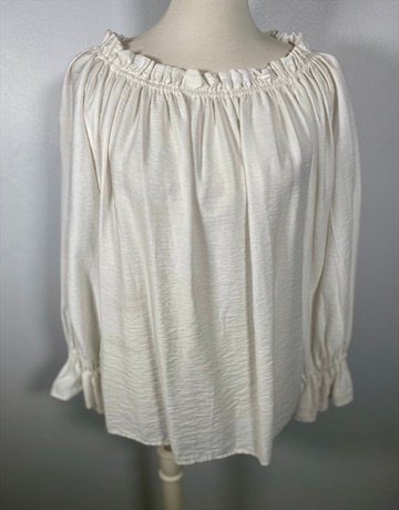 Signify Clothing Blouse - Size M