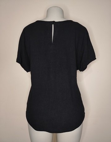 Amanda Laird Cherry Top – Size SA36