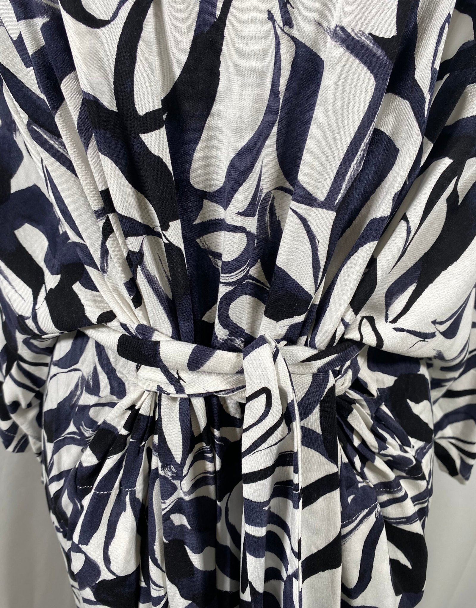 Elsabe Creations Dress with Front Tie/Rouge – Size 14