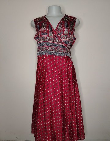 Carol Clark Dress & Pettycoat - Size SA36