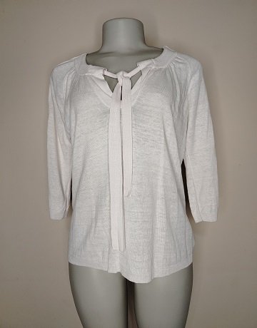 GAP Knit Top - Size Medium