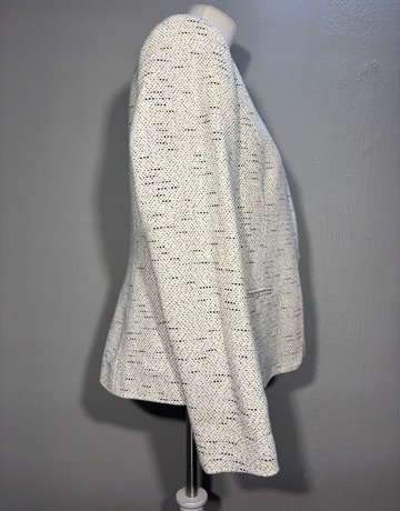 Great Plains White Blazer- Size Large