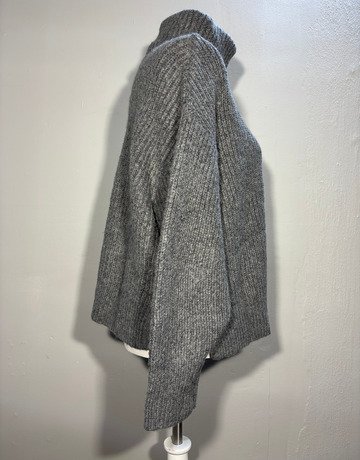 Zara Grey Sweater- Size Medium