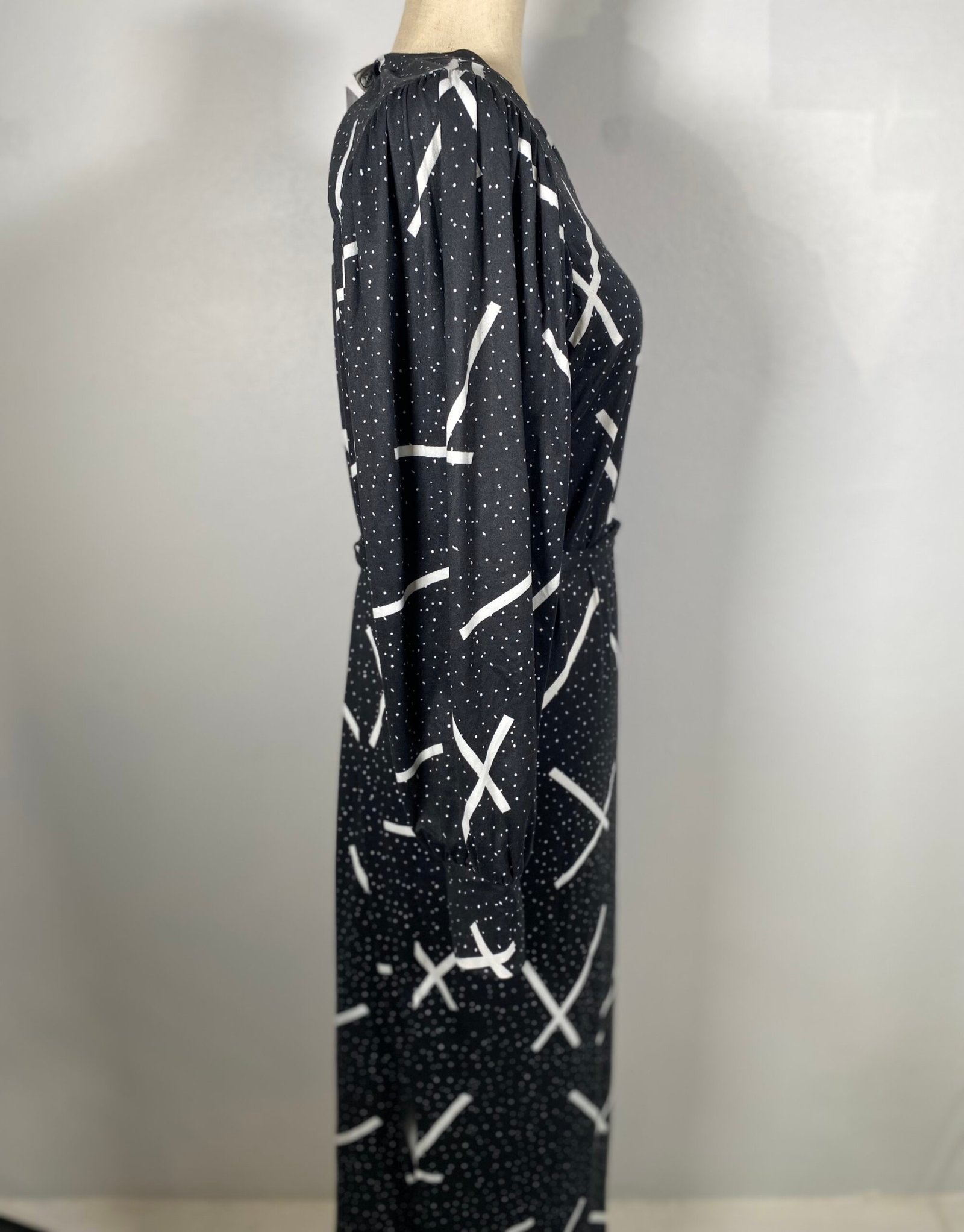 Me & B Cotton Winter Dress – Size: 36