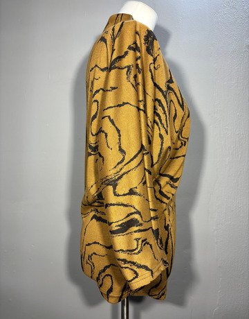 KINDA Brown And Black Top- Size Small