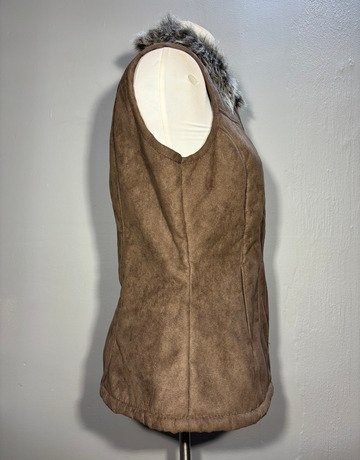 Jeep Brown Sleeveless Jacket- Size Large