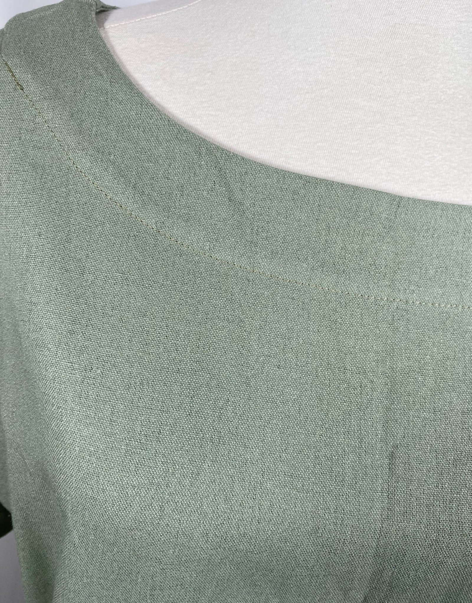 The Skullery Linen Top – Size M