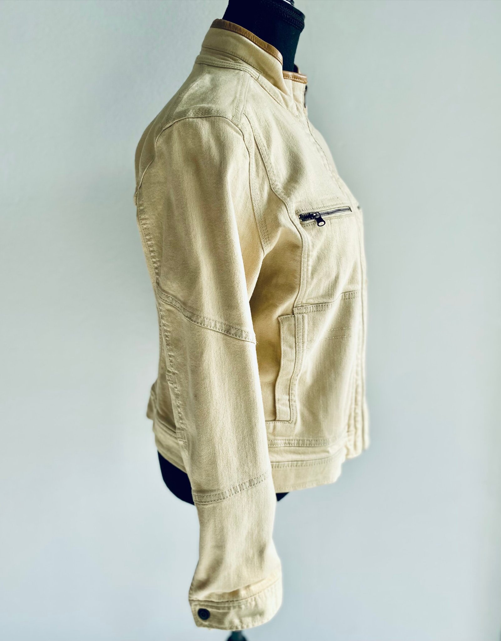 Ralph Lauren (ladies zip down, leather trim Trucker Moto denim Jacket) – Size: L/Euro 14