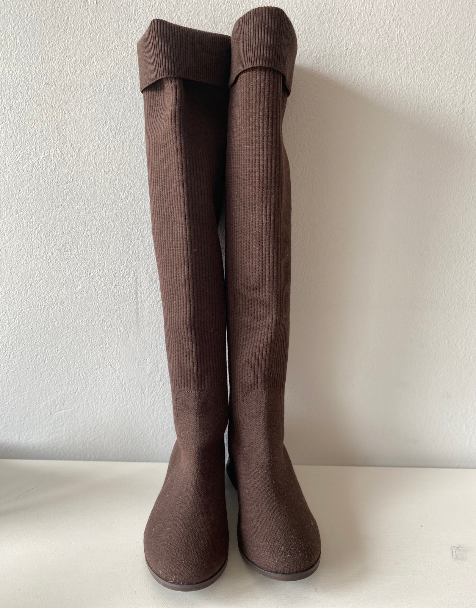 Vivaia, Knee Length Boots- Size: 5/38