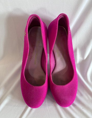 Vivienne Westwood x Melissa Fuchsia Flocked “Skyscraper” Pumps- Size USA8/EUR39