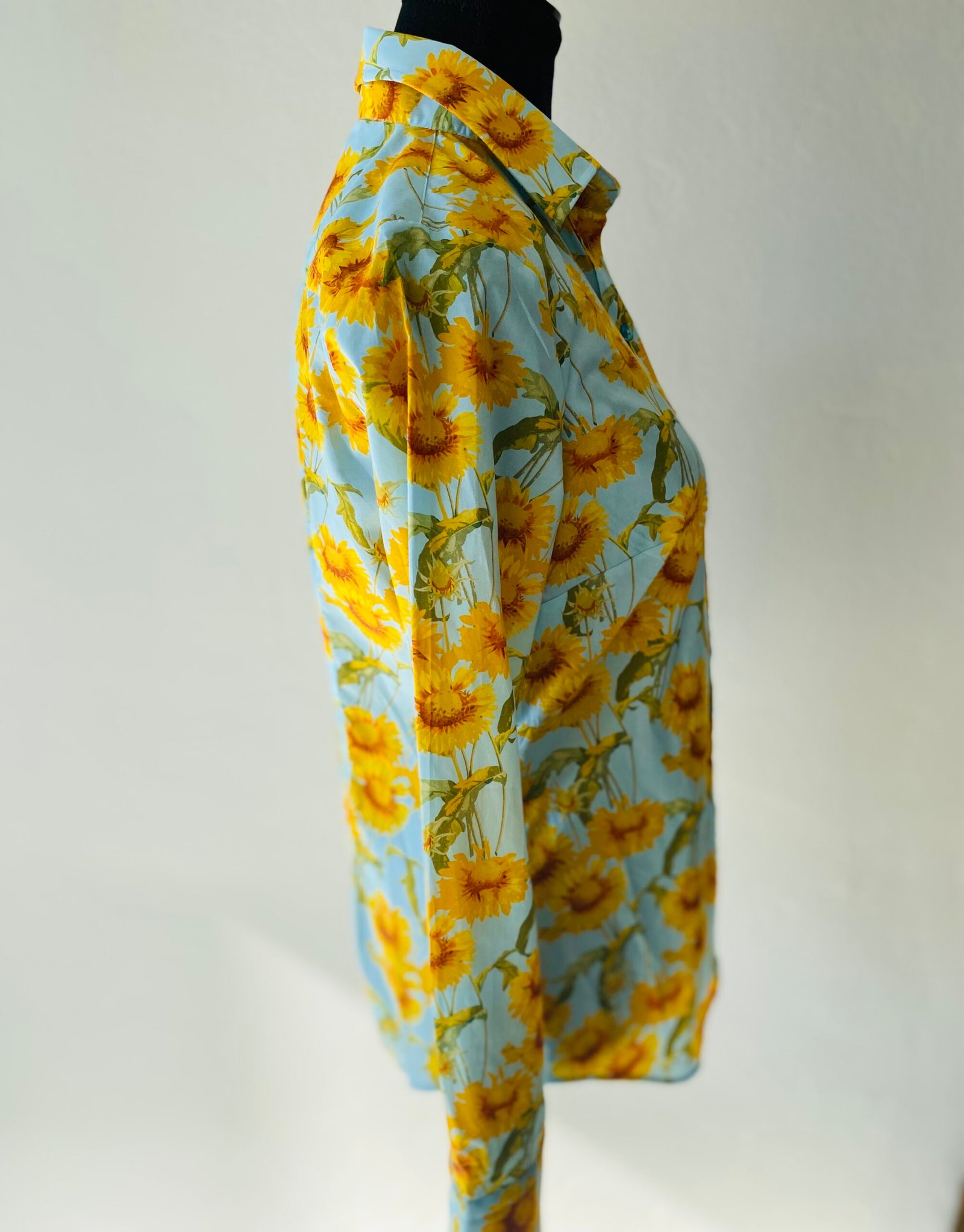 Hawes & Curtis Blouse – Size: 8