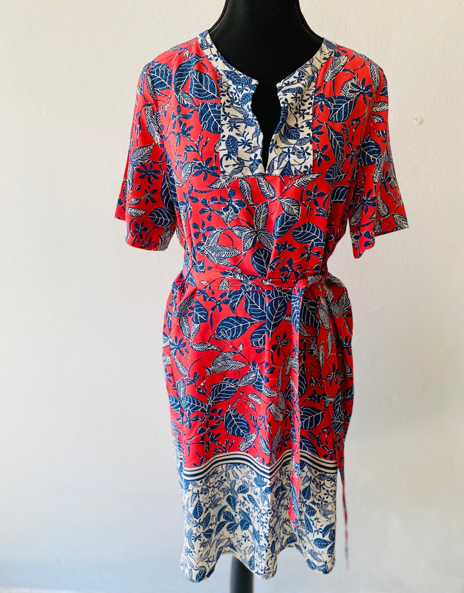 Trenery Dress, 100% silk - Size: 10