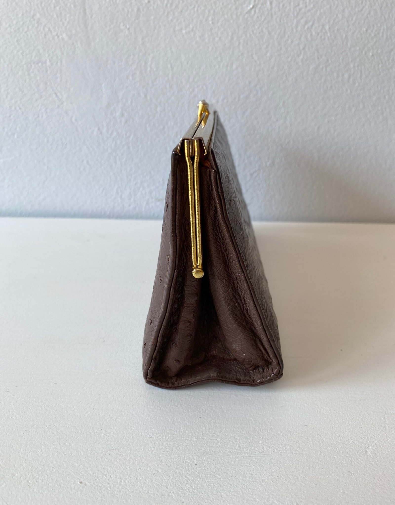 Corbeau Ostrich Leather Clutch with Suede Interior (vintage) – Size: Small