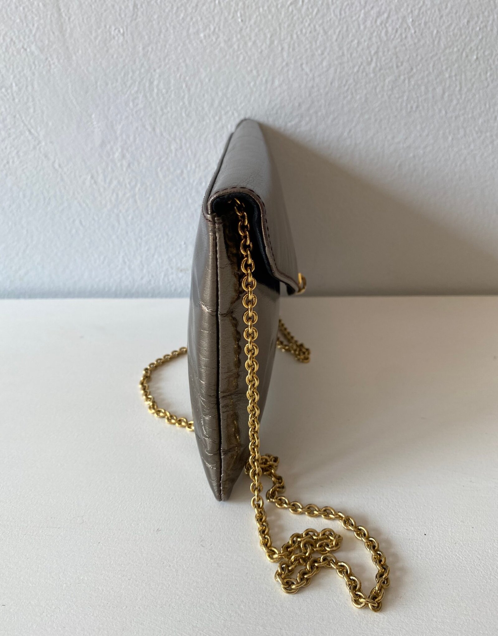 Roda Clutch – Size: Small