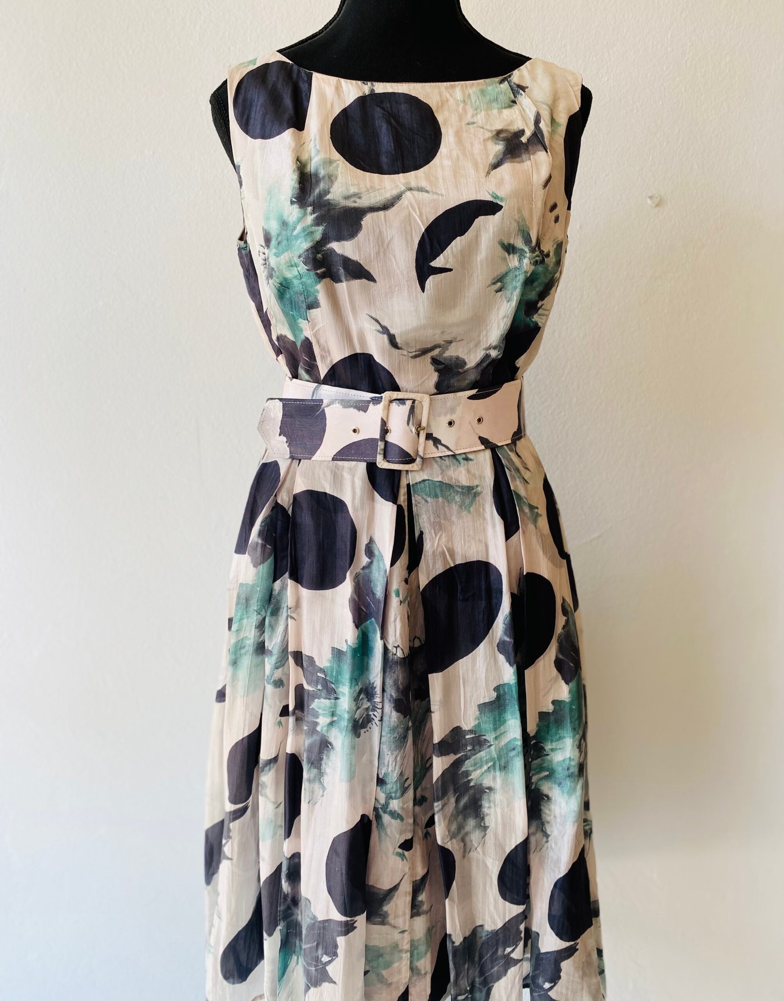 Carducci Dress (100% Silk & lined) - Size: 34