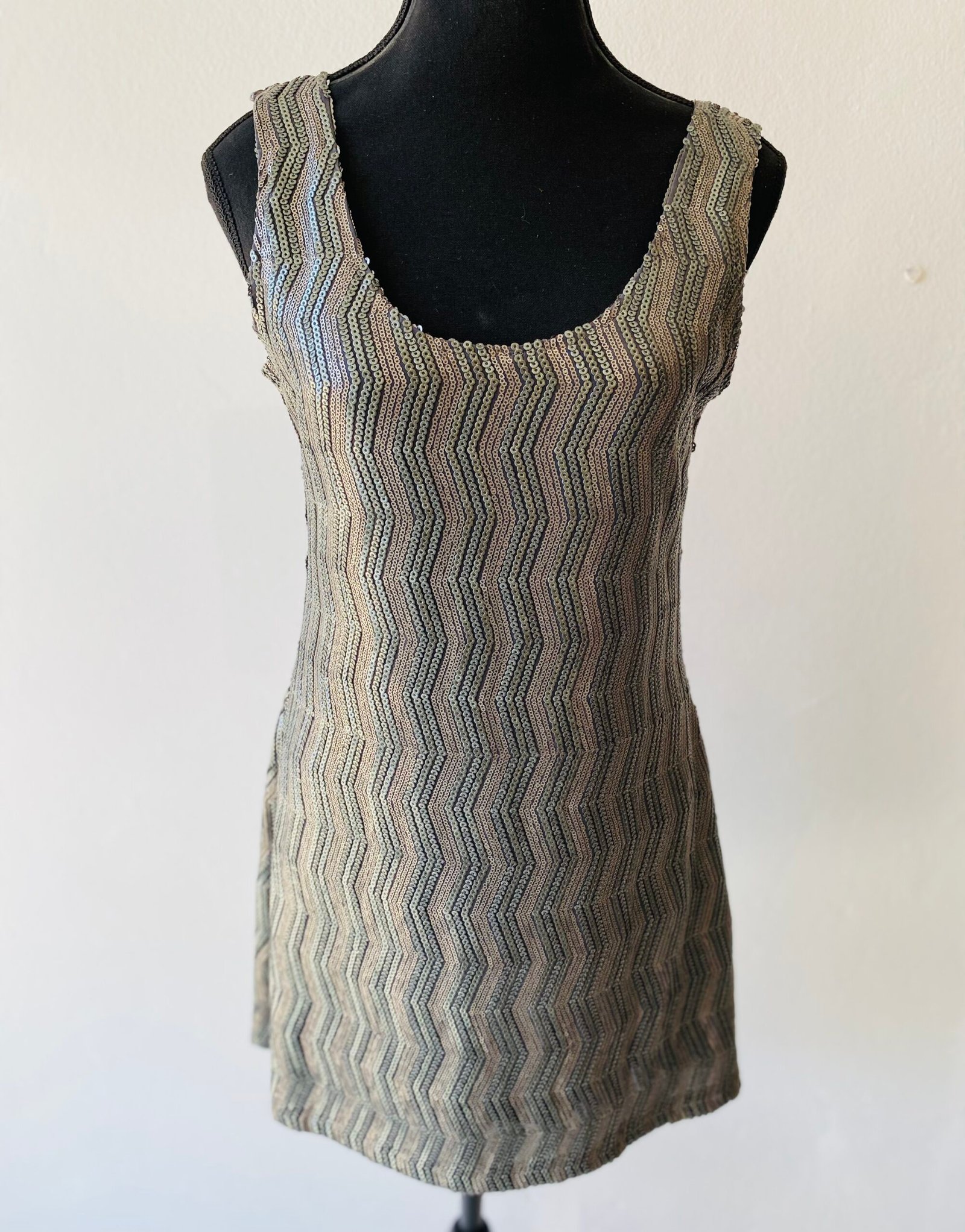 Carol Zee (new with the tag, long top/mini dress) - Size: 34