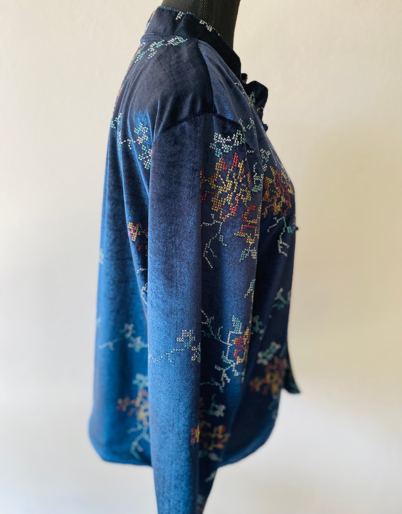 Signature by Des (velour fabric) – Size: 38