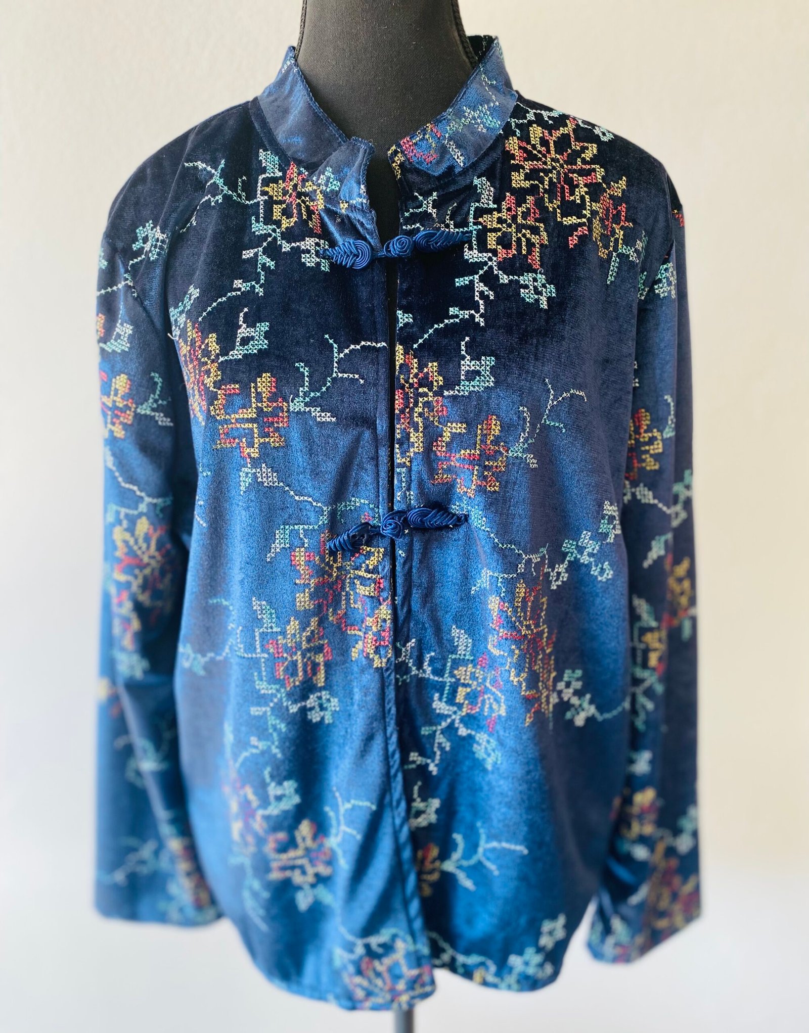 Signature by Des (velour fabric) - Size: 38